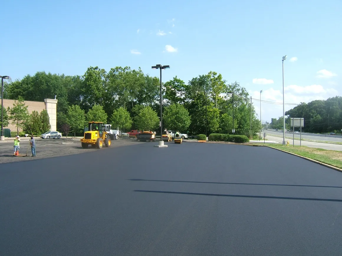 Commercial paving project 22